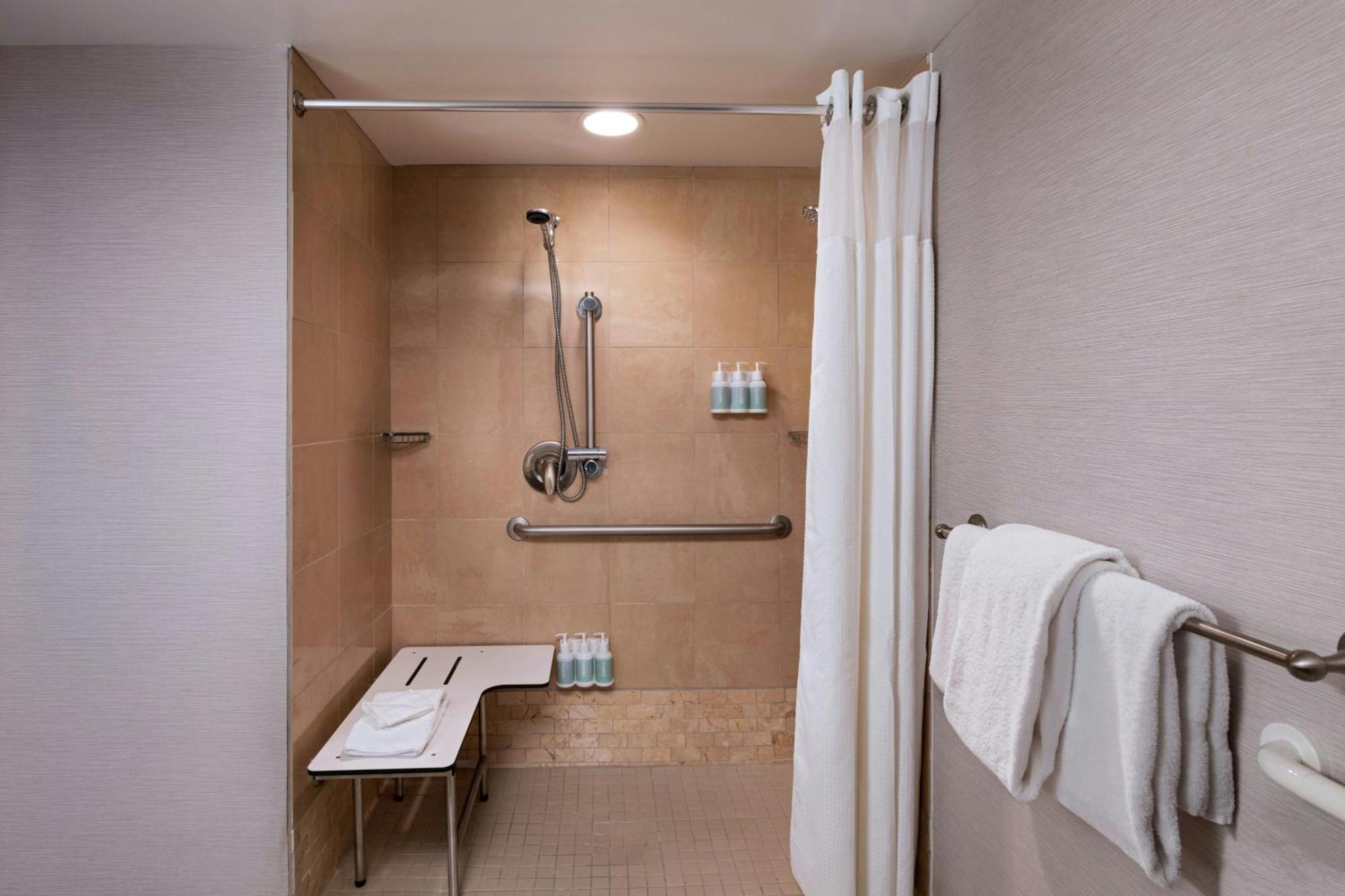 Courtyard By Marriott Boise West/Meridian Buitenkant foto